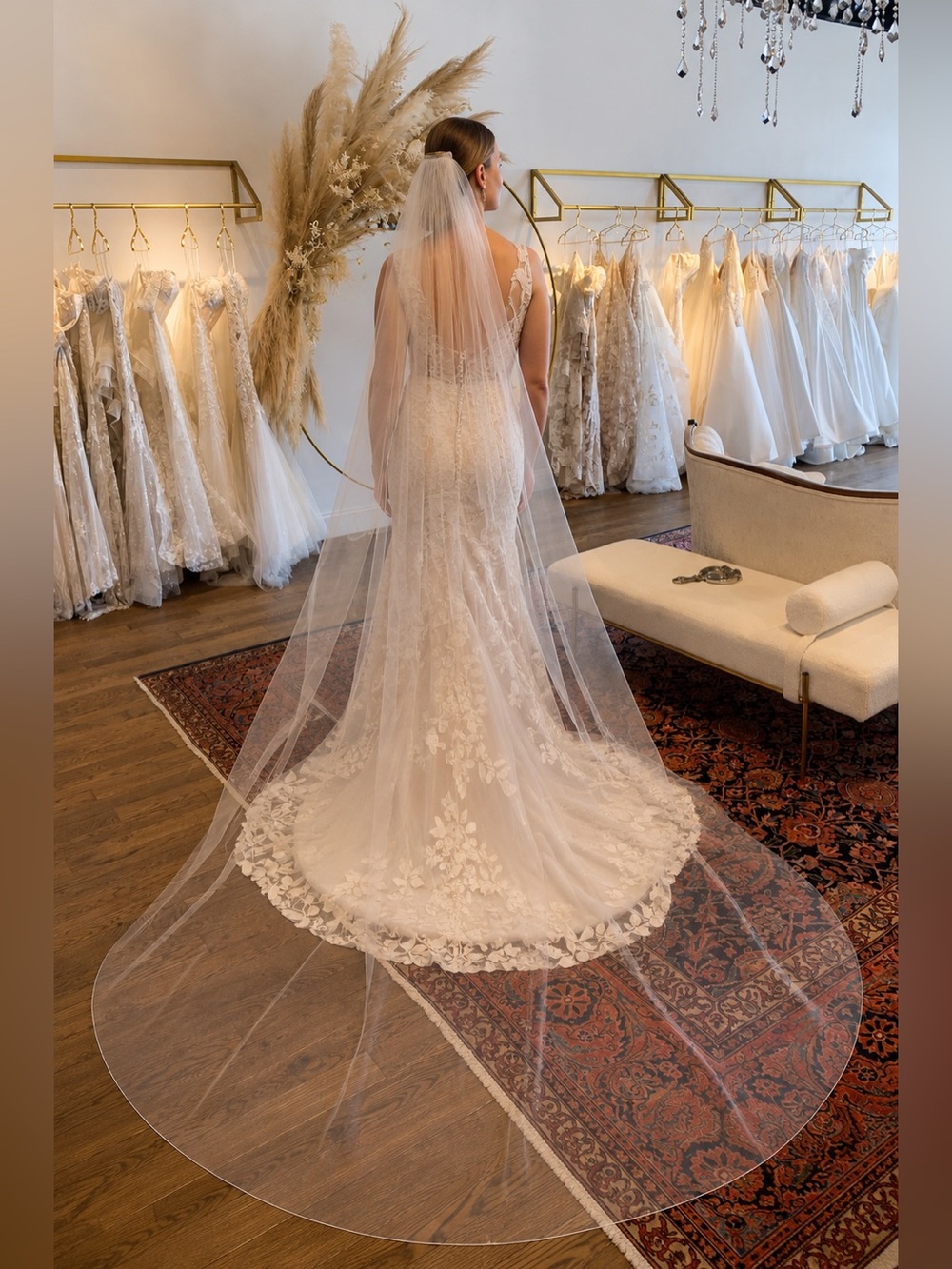 NWT Marionat 2150 108” Cathedral Bridal Veil | Ivory